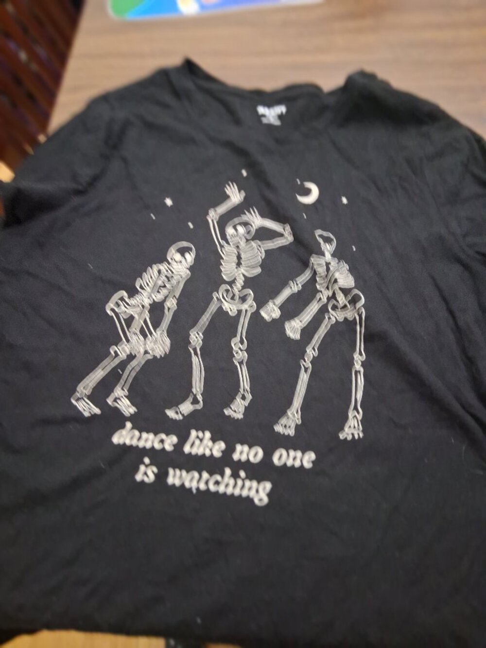 Old Navy skeleton tee XL Dance Like No One's Watching Halloween